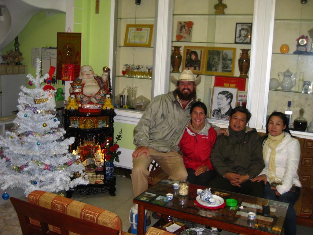 Sunny Fine Guesthouse Hue Buitenkant foto