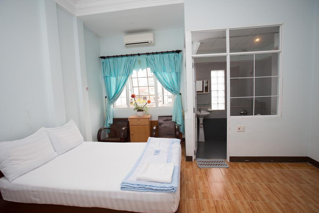 Sunny Fine Guesthouse Hue Buitenkant foto