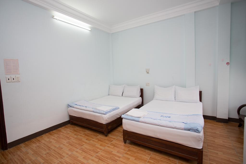 Sunny Fine Guesthouse Hue Buitenkant foto