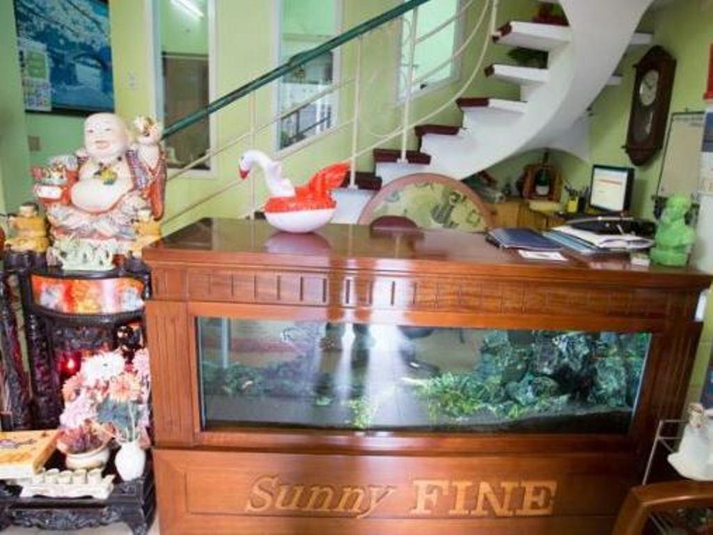 Sunny Fine Guesthouse Hue Buitenkant foto