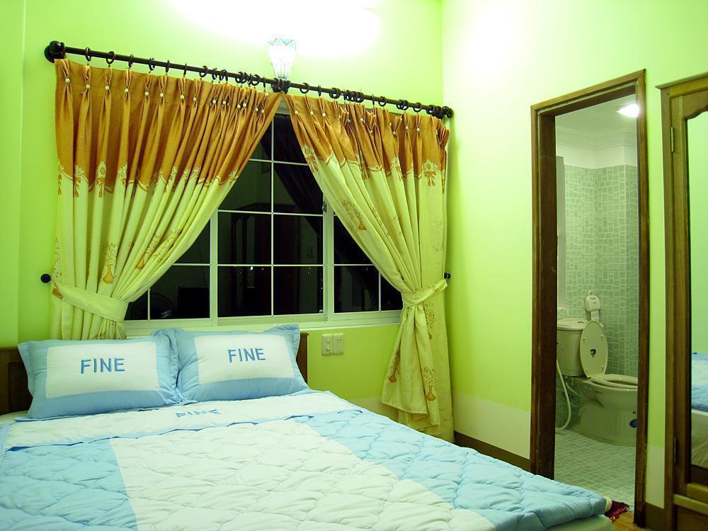 Sunny Fine Guesthouse Hue Buitenkant foto