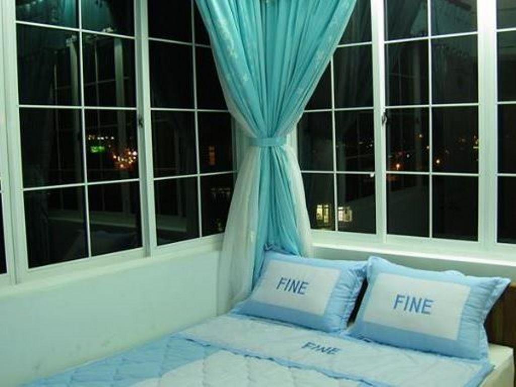 Sunny Fine Guesthouse Hue Buitenkant foto